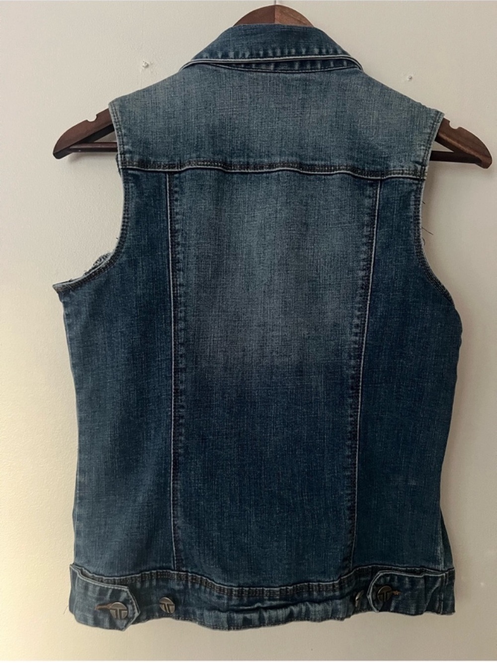 Tractr blue denim Vest, women’s S, 90s western wear casual dark wash button up - Picture 2 of 6